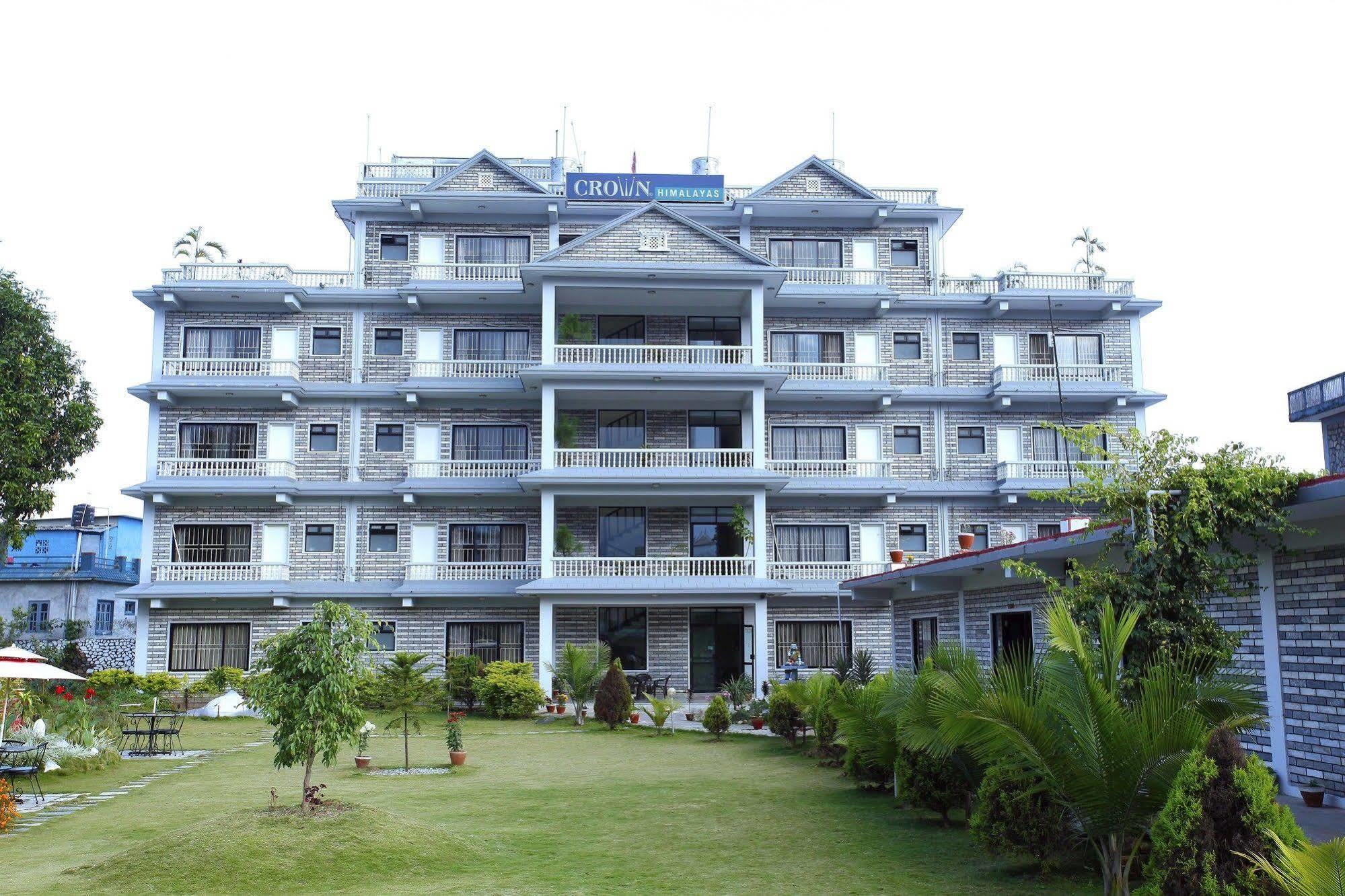 Hotel Crown Himalayas Pokhara Eksteriør billede
